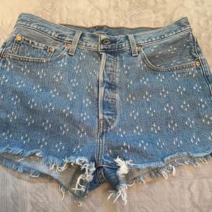 Textured Levi 501 shorts